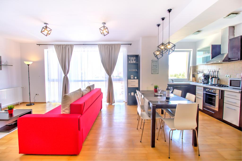 Apartament Europe *